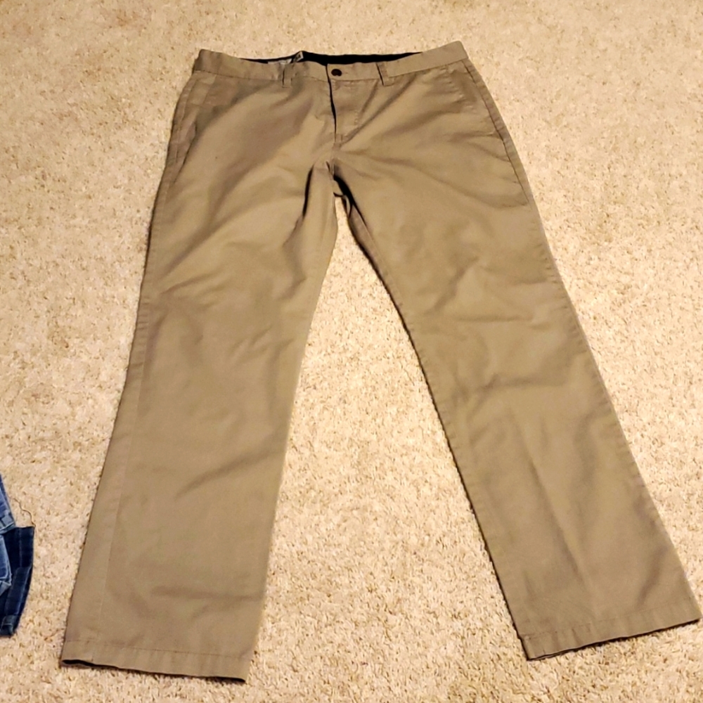Volcum pants